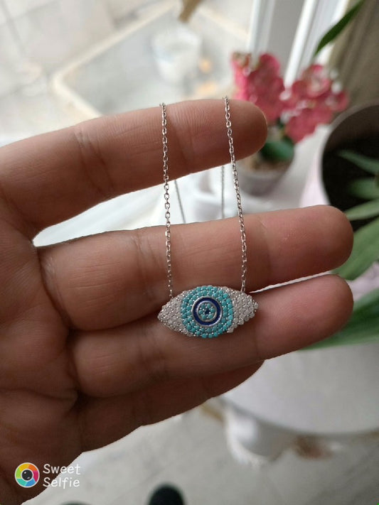 Gözlü Kalp Uçlu Gümüş Kolye