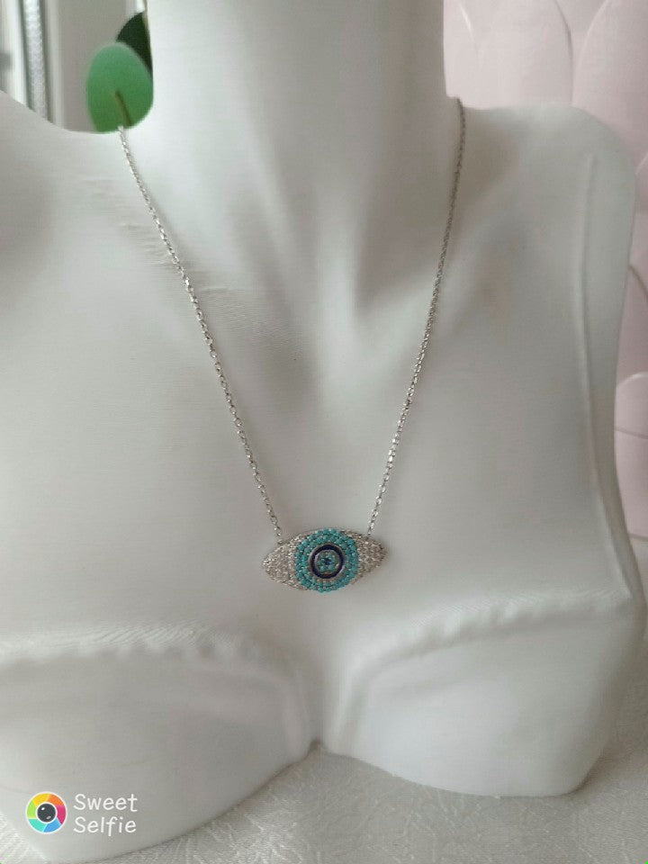 Gözlü Kalp Uçlu Gümüş Kolye