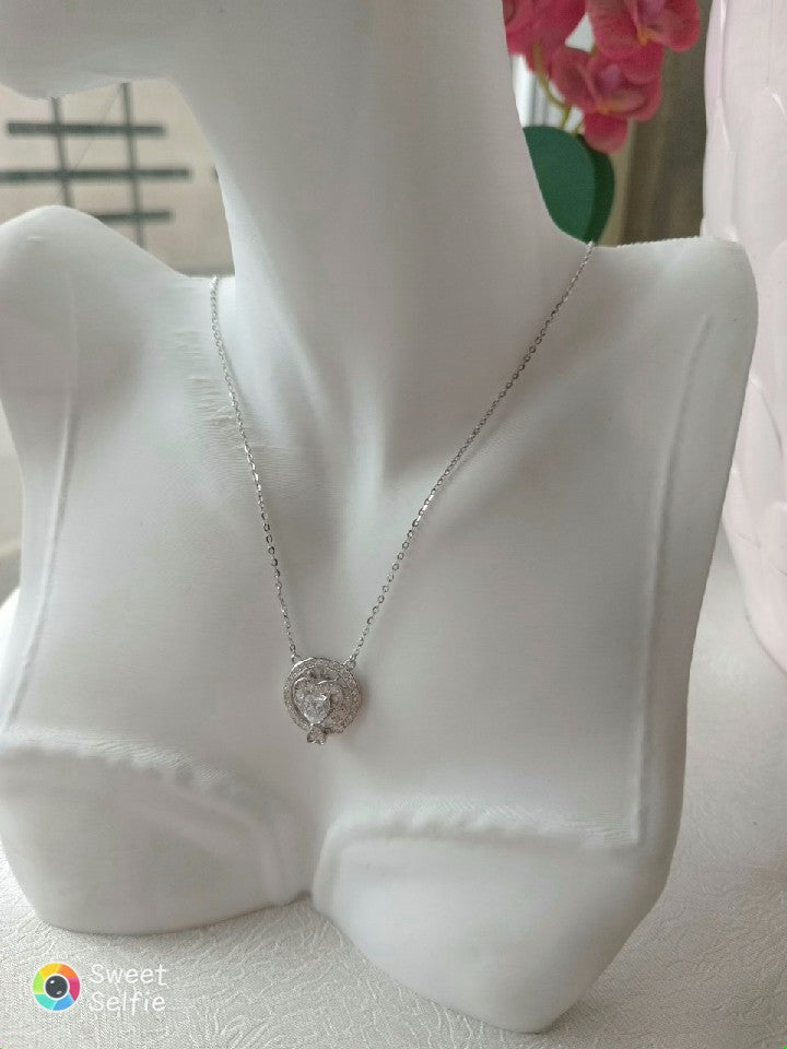 Kalp Motifli Gümüş Kolye