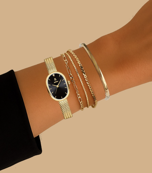 Yuvarlak Altın Renkli Saat