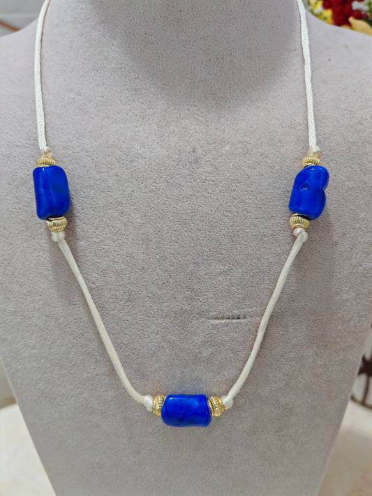 El yapımı mavi cam boncuk kolye minimal tasarım İncihills