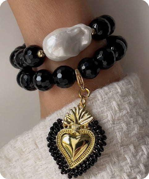 Siyah Boncuklu Bileklik